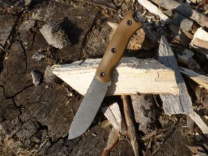 Becker BK16 Short Drop Point