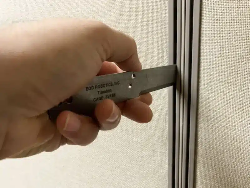 Maratac Medium Breacher3 Maratac Medium EOD Titanium Breacher Bar