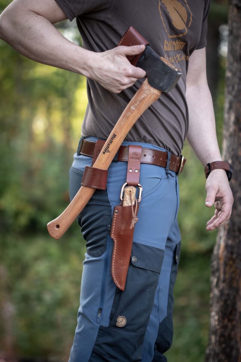 casstrom-bushcraft-axe-loop-with-axe-2 Bushcraft Axe Belt Loop
