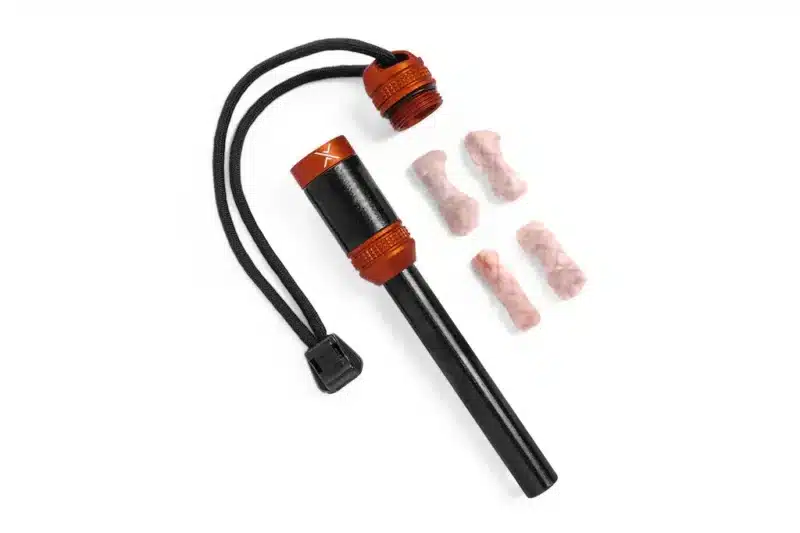 diassembled-exotac-fireROD-xl fireROD XL with tinder