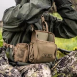 Recon Bino Pack in Dry Earth