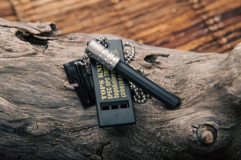 Fire Starter Emergency Kit: Compact and Reliable Tool